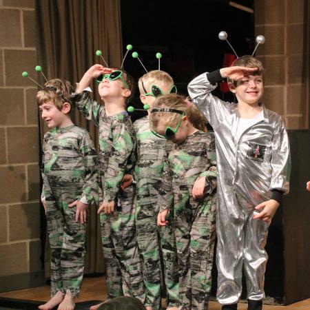 christmas with the aliens  (16)_0